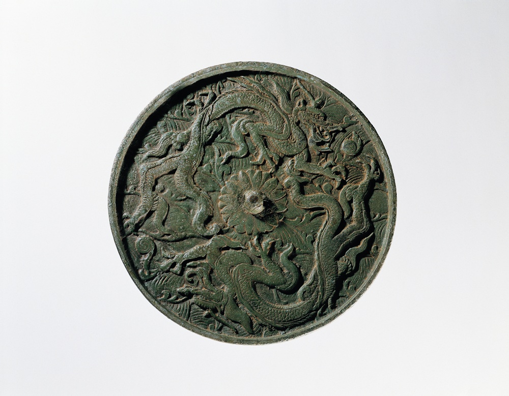 Bronze Mirror with Double Dragons Designs 첨부 이미지